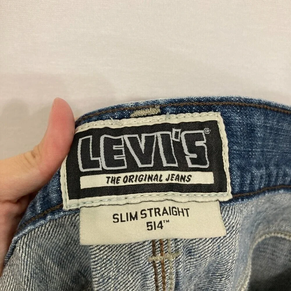 Vintage Levi's‎ Men's Blue Medium Wash Slim Straight Jeans size 36 x 34